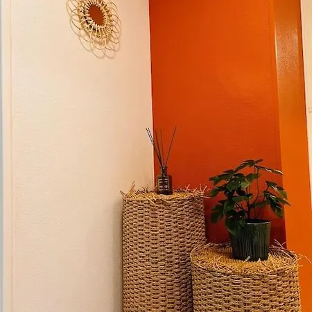 Lumineux, Calme, Parking & Tram *